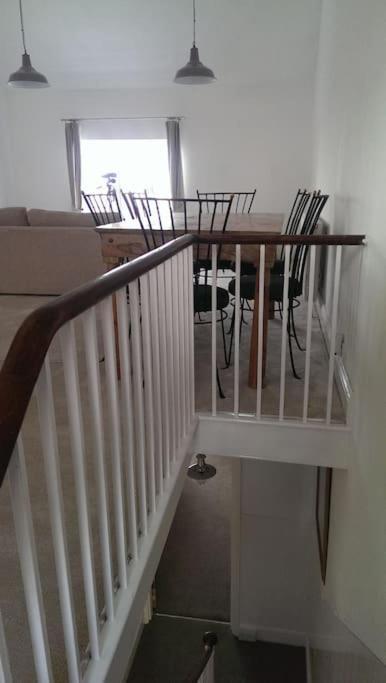 Seaview Cottage With Oodles Of Charm Sleeps 4 พอร์ตแลนด์ ภายนอก รูปภาพ