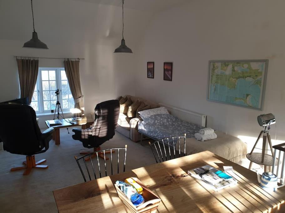 Seaview Cottage With Oodles Of Charm Sleeps 4 พอร์ตแลนด์ ภายนอก รูปภาพ