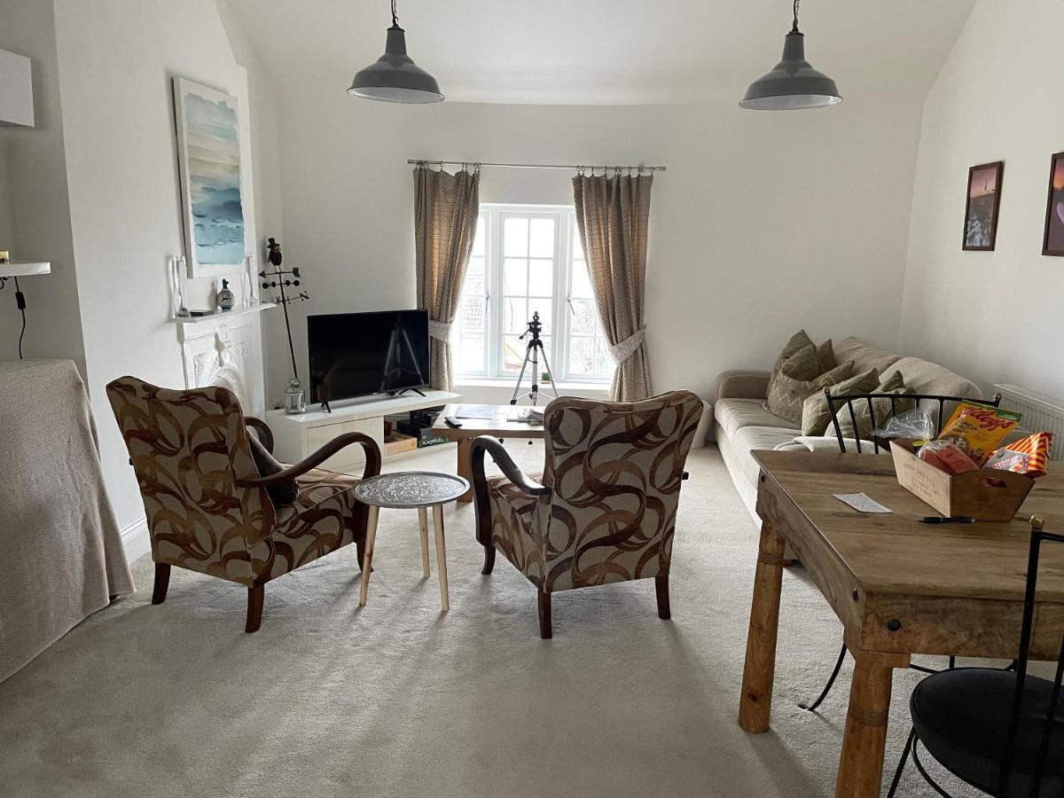 Seaview Cottage With Oodles Of Charm Sleeps 4 พอร์ตแลนด์ ภายนอก รูปภาพ
